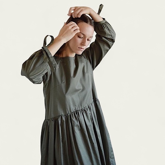 ELIZA FAULKNER Tallulah Tie Sleeve Midi Dress Green Modest Lagenlook Relaxed Fit - Picture 1 of 12
